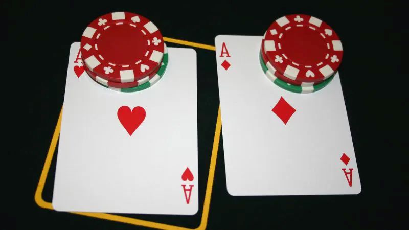 Xì Tố tại BOSSFUN – Poker chuẩn quốc tế, thưởng gấp 50 lần 5 Xếp hạng bộ bài trong Xì Tố
